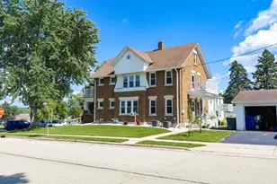 1517 Monroe St, West Bend, WI 53090 - Photo 28