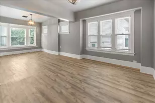 2829 W Juneau Ave, Milwaukee, WI 53208 - Photo 16
