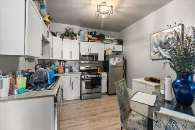2829 W Juneau Ave #2831, Milwaukee, WI 53208 - Photo 8