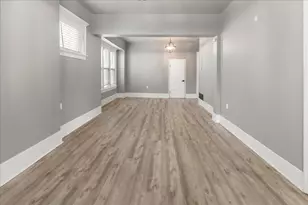 2829 W Juneau Ave, Milwaukee, WI 53208 - Photo 14