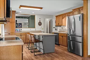 727 4th St, La Crescent, MN 55947 - Photo 8