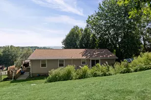 727 4th St, La Crescent, MN 55947 - Photo 24