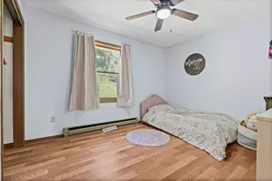 727 4th St, La Crescent, MN 55947 - Photo 14