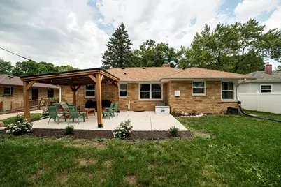 10321 W Manitoba St, West Allis, WI 53227 - Photo 30