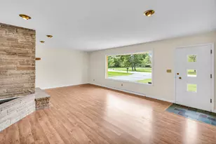 11240 N Valley Dr, Mequon, WI 53092 - Photo 2