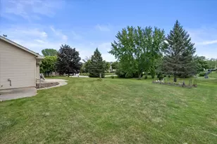 W2419 Falcon Ct, Buchanan, WI 54915 - Photo 32