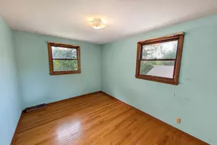 5943 N 72nd St, Milwaukee, WI 53218 - Photo 24