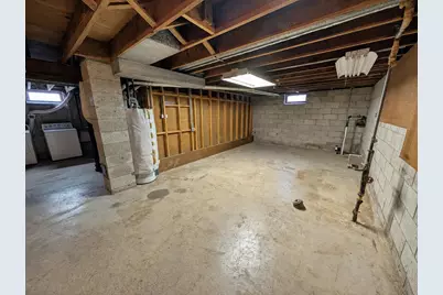 5943 N 72nd St, Milwaukee, WI 53218 - Photo 30