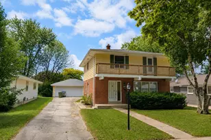 5943 N 72nd St, Milwaukee, WI 53218 - Photo 2
