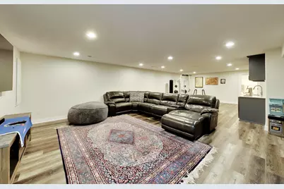 7884  Fredericksburg Ct, Bristol, WI 53104 - Photo 30