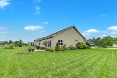 7884  Fredericksburg Ct, Bristol, WI 53104 - Photo 46