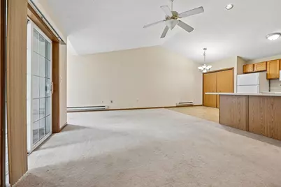 509  Lawson School Rd #4, Delavan, WI 53115 - Photo 4
