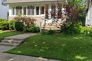 4321 N Murray Ave, Shorewood, WI 53211 - Photo 4