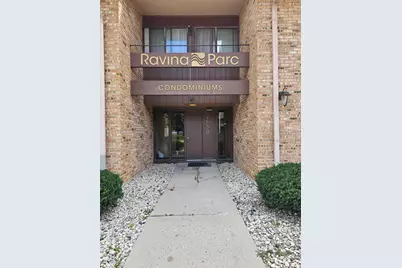 2650 S 60th St #11, Milwaukee, WI 53219 - Photo 2