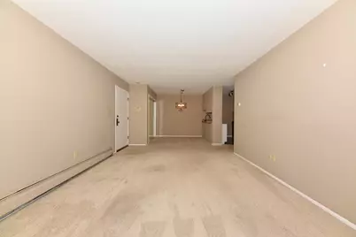 3935 S 84th St #4, Greenfield, WI 53228 - Photo 4