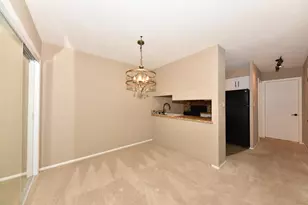 3935 S 84th St, Greenfield, WI 53228 - Photo 12