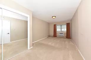 3935 S 84th St, Greenfield, WI 53228 - Photo 18