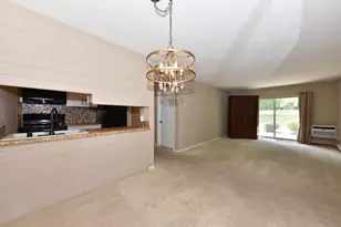 3935 S 84th St, Greenfield, WI 53228 - Photo 6