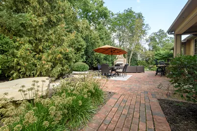 14900  Watertown Plank Rd, Elm Grove, WI 53122 - Photo 10