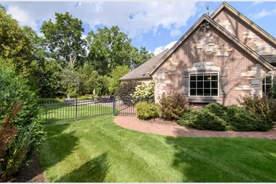 14900  Watertown Plank Rd, Elm Grove, WI 53122 - Photo 18