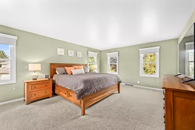 7326  Forty Acre Rd, Racine, WI 53126 - Photo 20