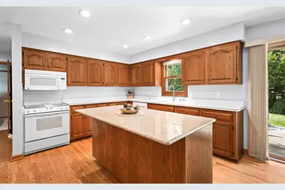 7326  Forty Acre Rd, Racine, WI 53126 - Photo 20