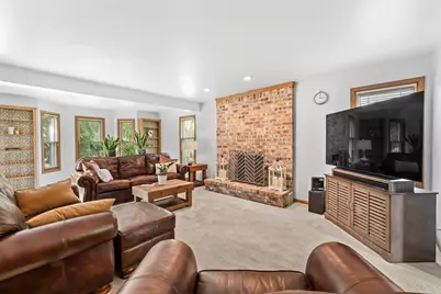 7326  Forty Acre Rd, Racine, WI 53126 - Photo 14