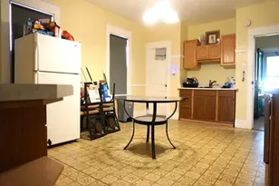 2669 S 14th St, Milwaukee, WI 53215 - Photo 6