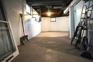 2669 S 14th St, Milwaukee, WI 53215 - Photo 16