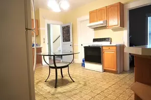 2669 S 14th St, Milwaukee, WI 53215 - Photo 4