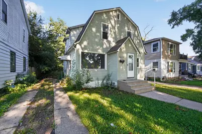 4727 N 22nd St, Milwaukee, WI 53209 - Photo 2