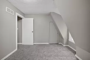 4727 N 22nd St, Milwaukee, WI 53209 - Photo 16