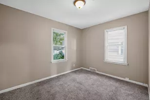 4727 N 22nd St, Milwaukee, WI 53209 - Photo 14