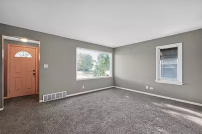 4727 N 22nd St, Milwaukee, WI 53209 - Photo 6