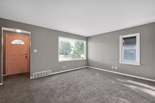 4727 N 22nd St, Milwaukee, WI 53209 - Photo 6