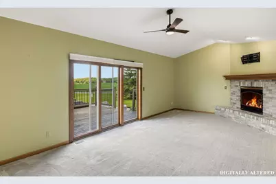W4604  Pebble Dr, Lafayette, WI 53121 - Photo 16