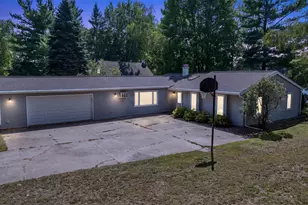 N9301 White Birch Ln, Neshkoro, WI 54960 - Photo 32