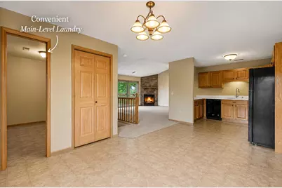 961  Spring Ct, Newburg, WI 53095 - Photo 8