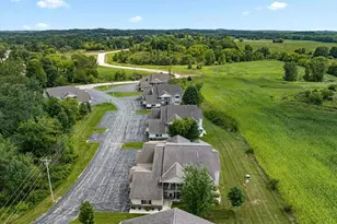961 Spring Ct, Newburg, WI 53095 - Photo 36