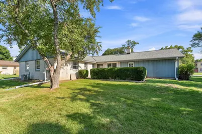 12945 W Brentwood Dr, New Berlin, WI 53151 - Photo 38