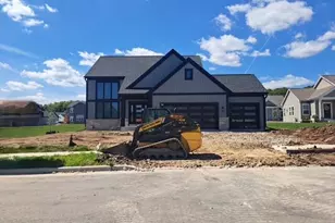 759 Hummingbird Ct, Grafton, WI 53024 - Photo 1
