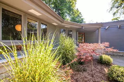 11400 N Mulberry Dr, Mequon, WI 53092 - Photo 6