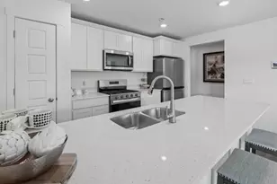 795 Concord Circle, Burlington, WI 53105 - Photo 6