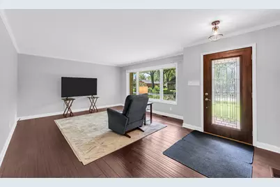 216 E Elm St, Silver Lake, WI 53170 - Photo 4