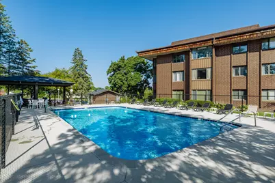 N85W15700  Ridge Rd #205, Menomonee Falls, WI 53051 - Photo 30