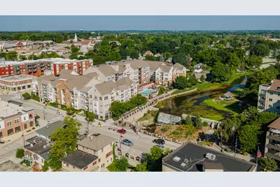 N85W15700  Ridge Rd #205, Menomonee Falls, WI 53051 - Photo 42