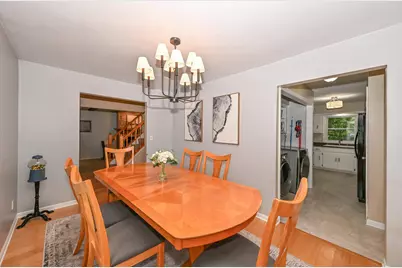 7613 S 83rd St, Franklin, WI 53132 - Photo 8