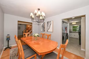 7613 S 83rd St, Franklin, WI 53132 - Photo 8