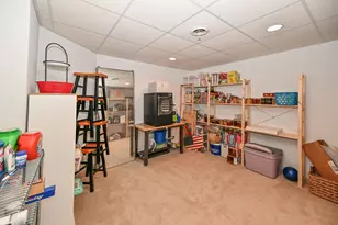 7613 S 83rd St, Franklin, WI 53132 - Photo 34