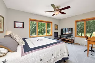 111 W Daphne Rd, Glendale, WI 53217 - Photo 24